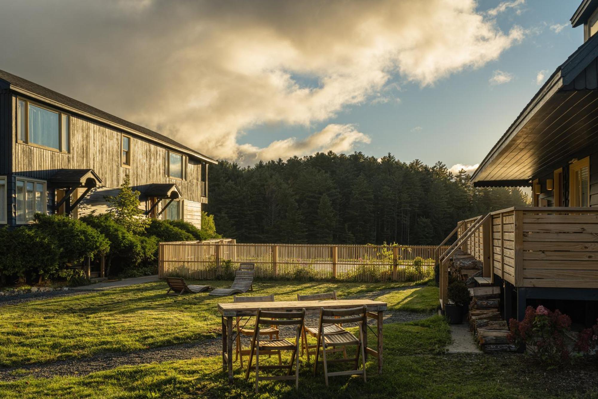 Eastwind Hotel Lake Placid Buitenkant foto