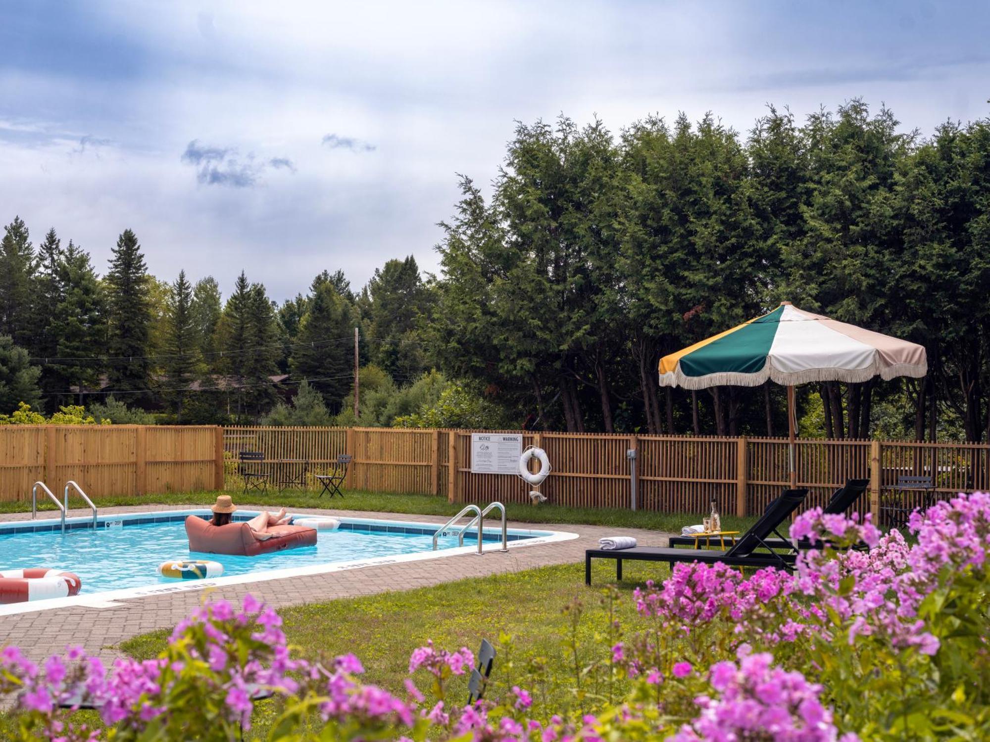 Eastwind Hotel Lake Placid Buitenkant foto